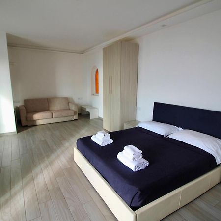 Klaton Beach Hotel Formia Bagian luar foto