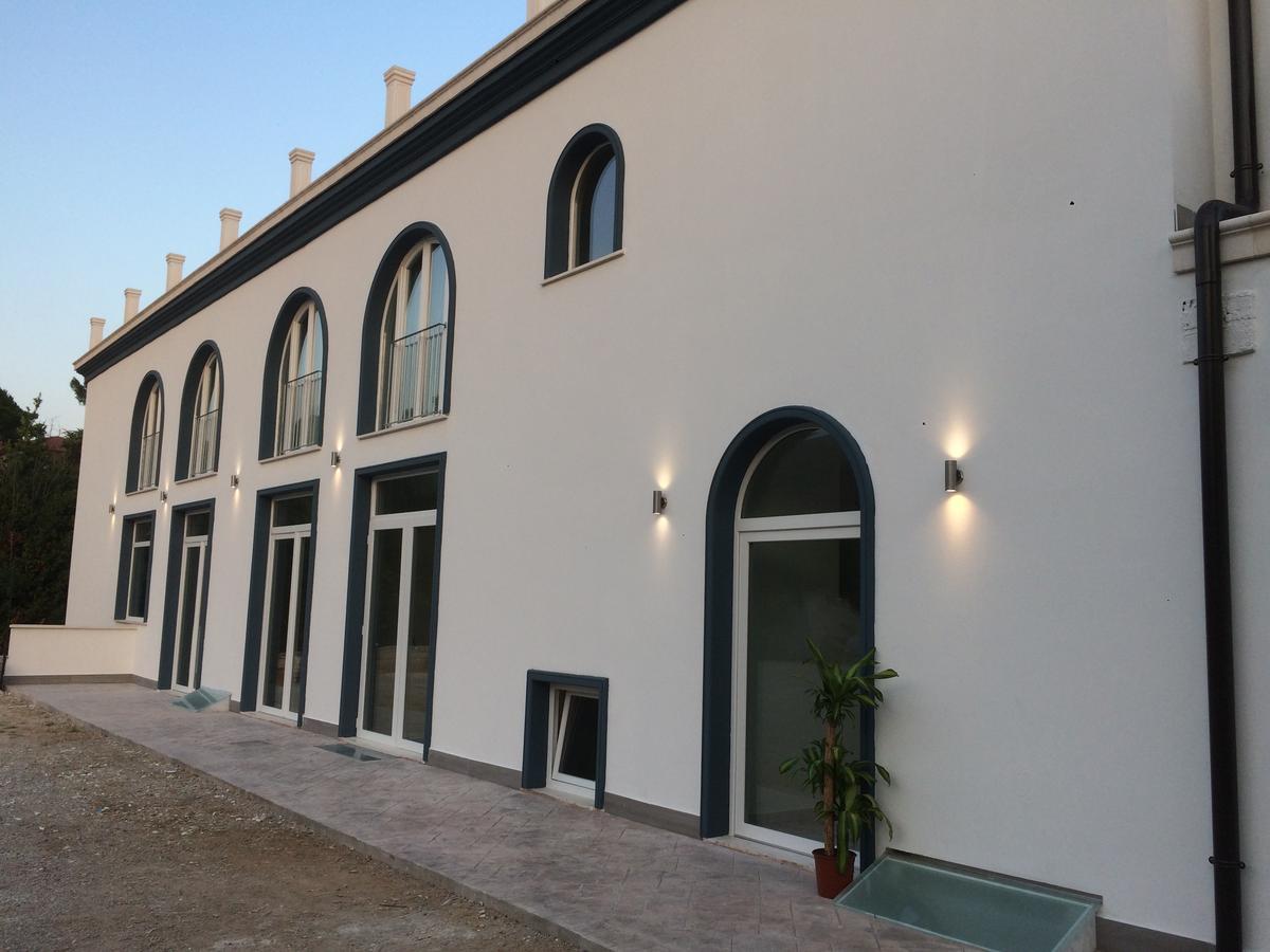 Klaton Beach Hotel Formia Bagian luar foto