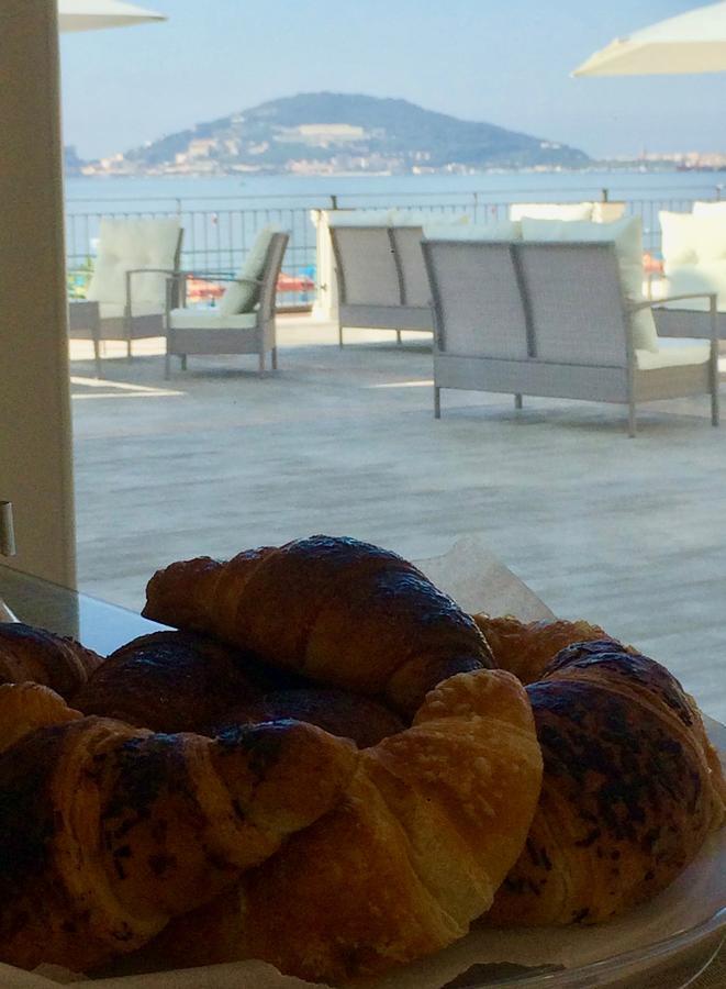 Klaton Beach Hotel Formia Bagian luar foto