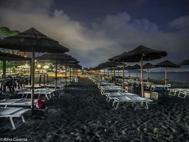 Klaton Beach Hotel Formia Bagian luar foto
